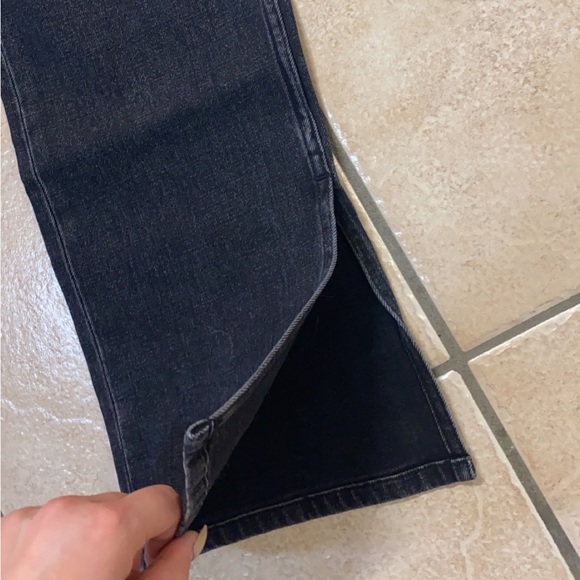 Ambercrombie jeans. 34 Long - Picture 2 of 4